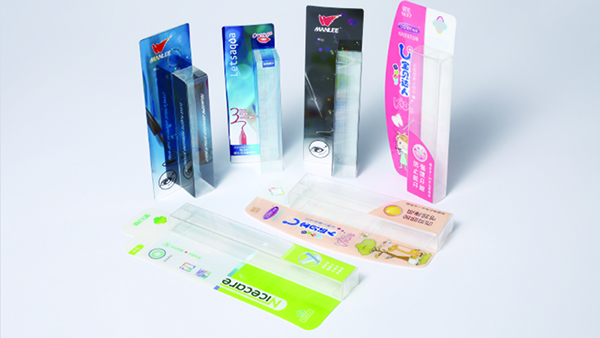 水滴形、樹(shù)葉形、葫蘆形、月牙兒形的化妝品包裝盒